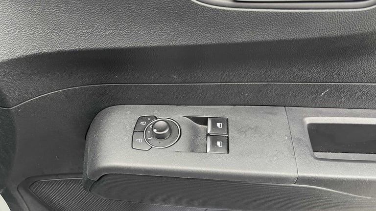 2024 Ford Transit Courier 1.0 EcoBoost 125ps Limited Van Van Petrol Manual