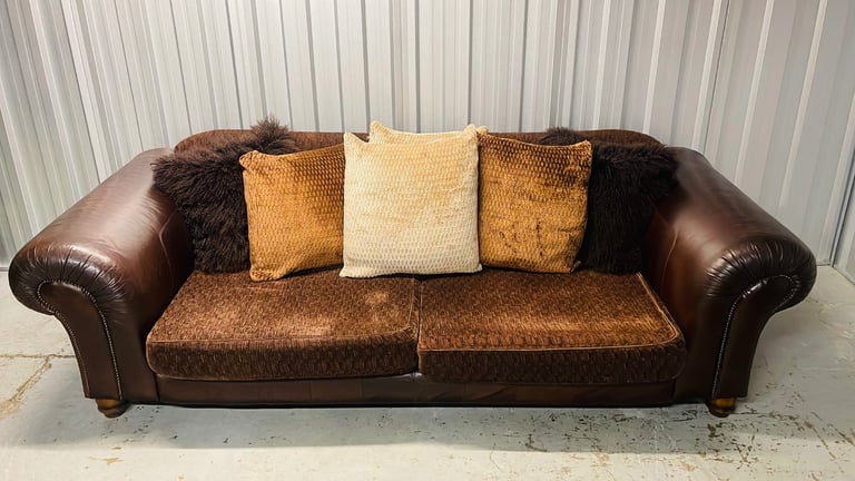 Tetrad Sofa (FREE DELIVERY)