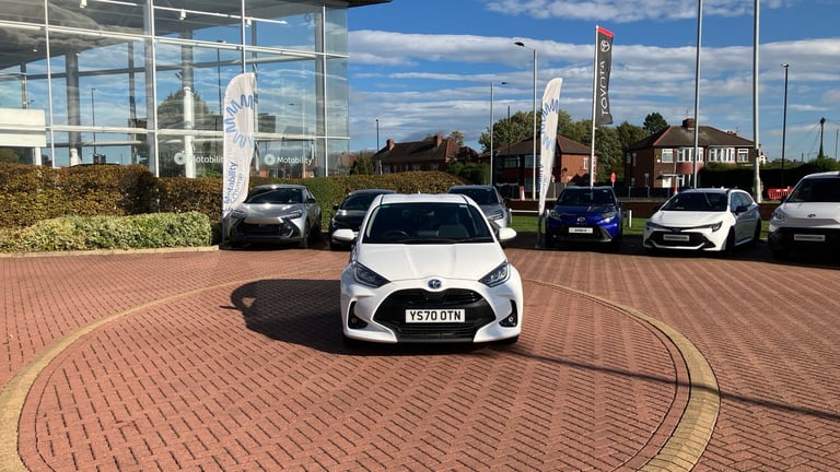 2021 Toyota Yaris 1.5 Hybrid Design 5dr CVT HATCHBACK PETROL/ELECTRIC Automatic