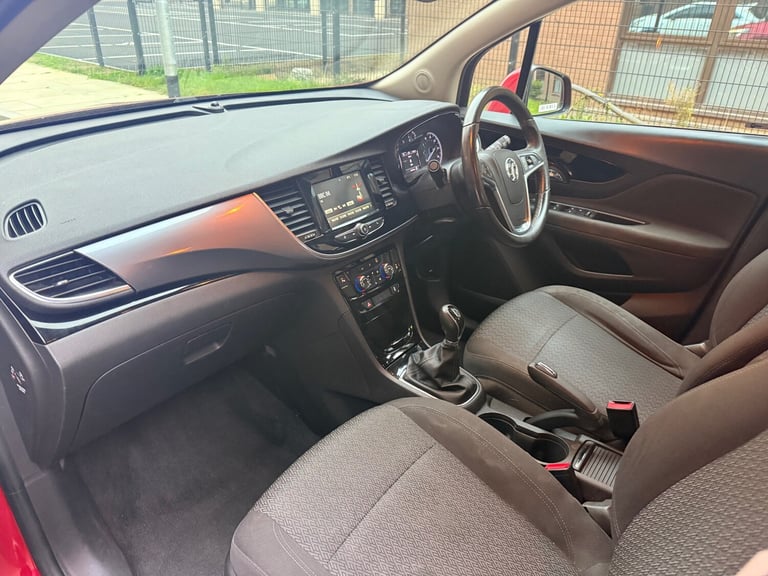 2017 Vauxhall Mokka X 1.6i Active 5dr HATCHBACK Petrol Manual