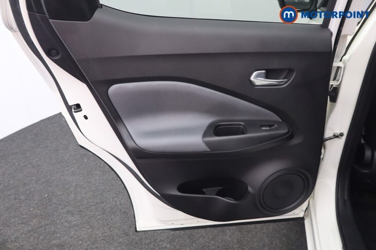 2021 Nissan Juke 1.0 DiG-T 114 N-Connecta 5dr HATCHBACK PETROL Manual