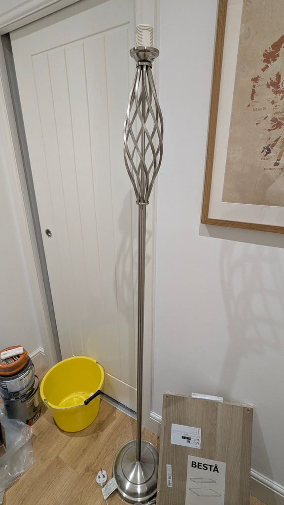 Floor lamp and 2 side table lamps