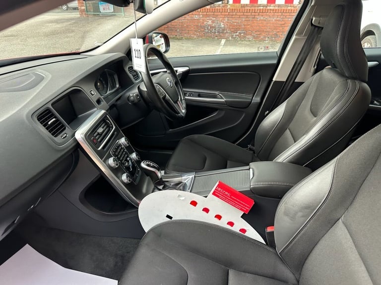 2015 Volvo V60 T3 [152] SE Nav 5dr Geartronic ESTATE PETROL Automatic