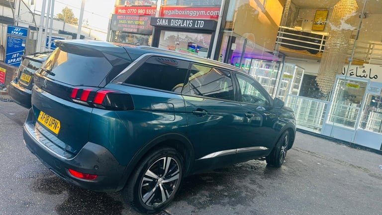 Peugeot, 5008, Hatchback, 2018, Semi-Auto, 1199 (cc), 5 doors