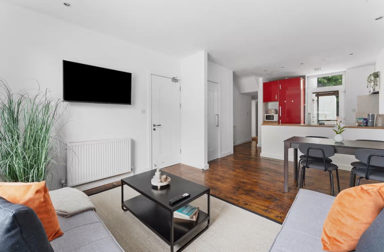 City Centre 1BR CARDIFF FLAT 