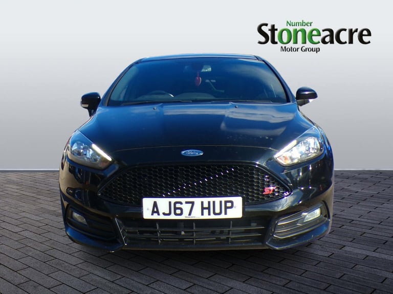 2018 Ford Focus 2.0 TDCi 185 ST-2 Navigation 5dr HATCHBACK DIESEL Manual
