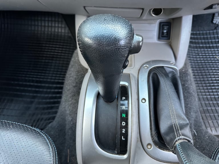 2007 Mitsubishi L200 Double Cab DI-D Elegance 4WD Auto 134Bhp PICK UP DIESEL Automatic