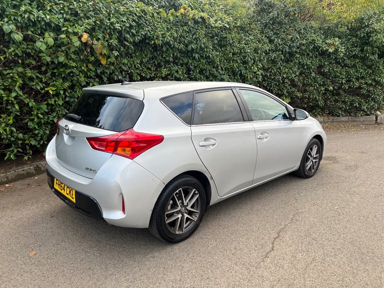 Toyota, AURIS, Hatchback, 2014, Manual, 1364 (cc), 5 doors