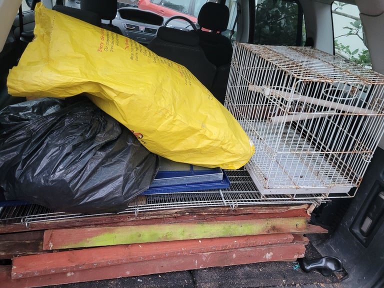 Bird accessories, cage and carry cage