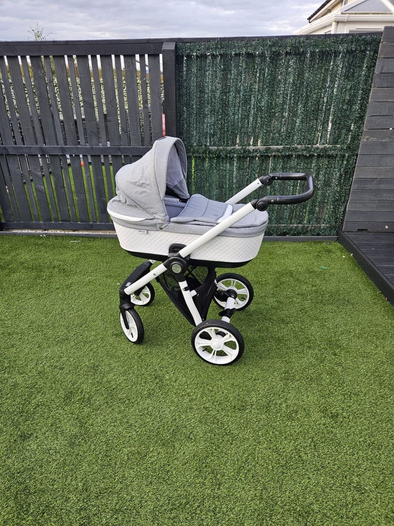 Babystyle prestige 3 in 1 pram
