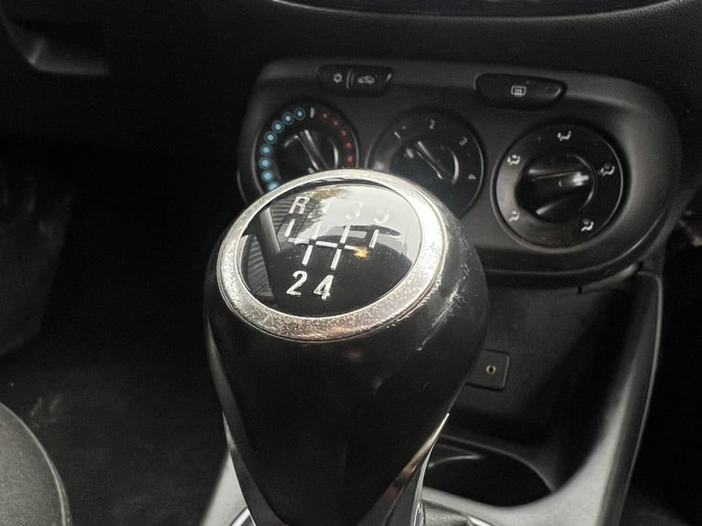 VAUXHALL CORSA 1.4 i ecoTEC Limited Edition 2015