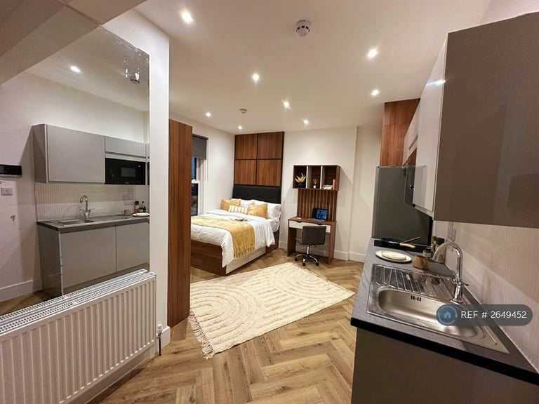 image for Studio flat in Deluxe, Derby, DE1 (#2649452)