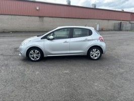 2014 Peugeot, 208, Hatchback, 2014, Manual, 1398 (cc), 5 doors