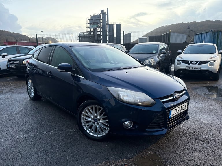 image for 2012 Ford Focus 1.6 125 Zetec 5dr -  - Low Miles -  HATCHBACK Petrol Manual
