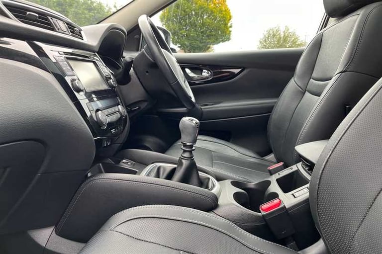 2017 Nissan Qashqai 1.6 DIG-T TEKNA [NON-PANORAMIC] 5DR Hatchback Petrol Manual