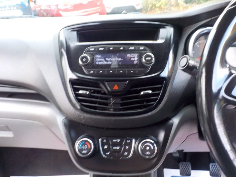 2016 Vauxhall Viva 1.0i SL Euro 6 5dr HATCHBACK Petrol Manual