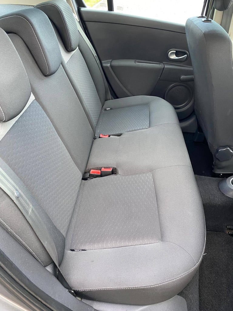 Renault, CLIO, Hatchback, 2010, Manual, 1149 (cc), 5 doors