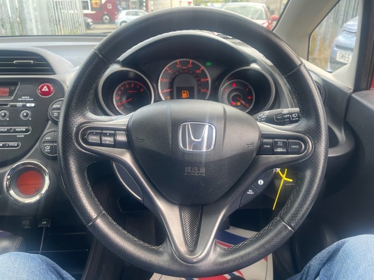2015 Honda Jazz 1.4 i-VTEC ES Plus 5dr CVT HATCHBACK PETROL Automatic