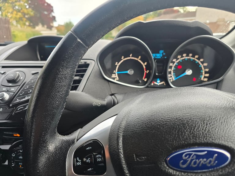 Ford, FIESTA, Hatchback, 2013, Manual, 1241 (cc), 3 doors