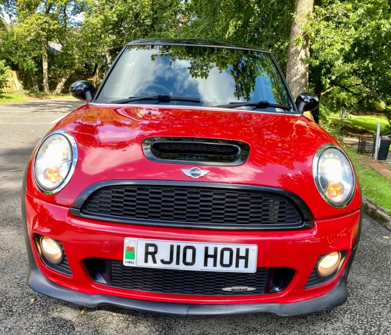 MINI MINI JOHN COOPER WORKS EDITION 211BHP FSH STUNNING RARE CAR SOON TO BE