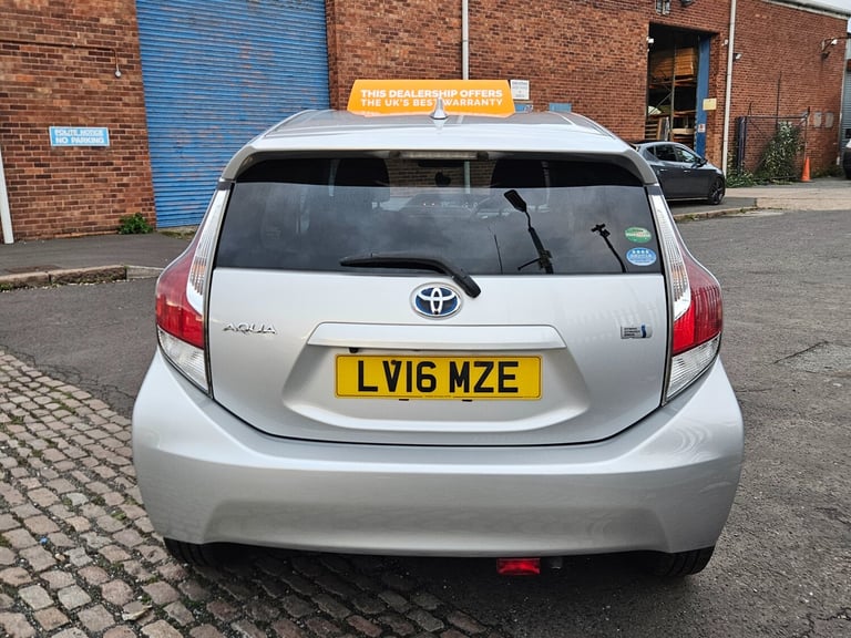2016 Toyota Aqua 1.5 VVT-I Hybrid Petrol CVT Automatic  Hatchback Hybrid Electric Automatic