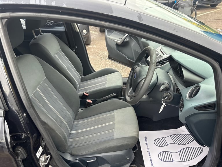 2010 Ford Fiesta 1.25 Edge 5dr HATCHBACK Petrol Manual