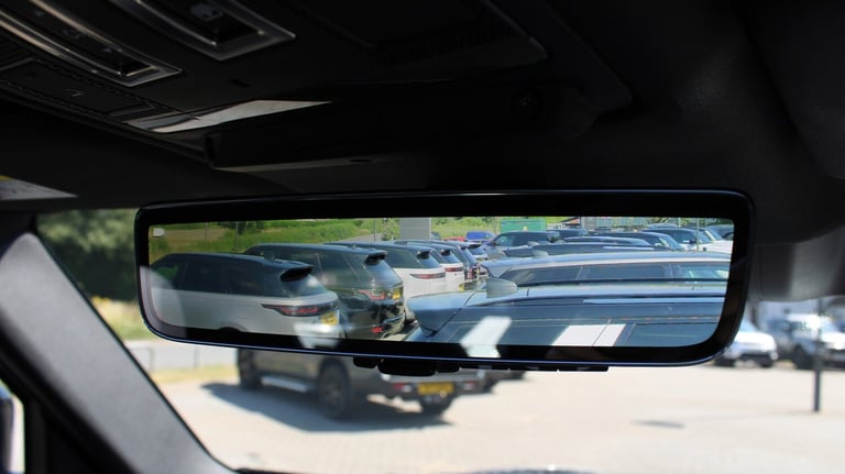 2025 Land Rover Defender Diesel Estate 3.0 D300 Outbound 130 5dr Auto SUV Diesel Automatic