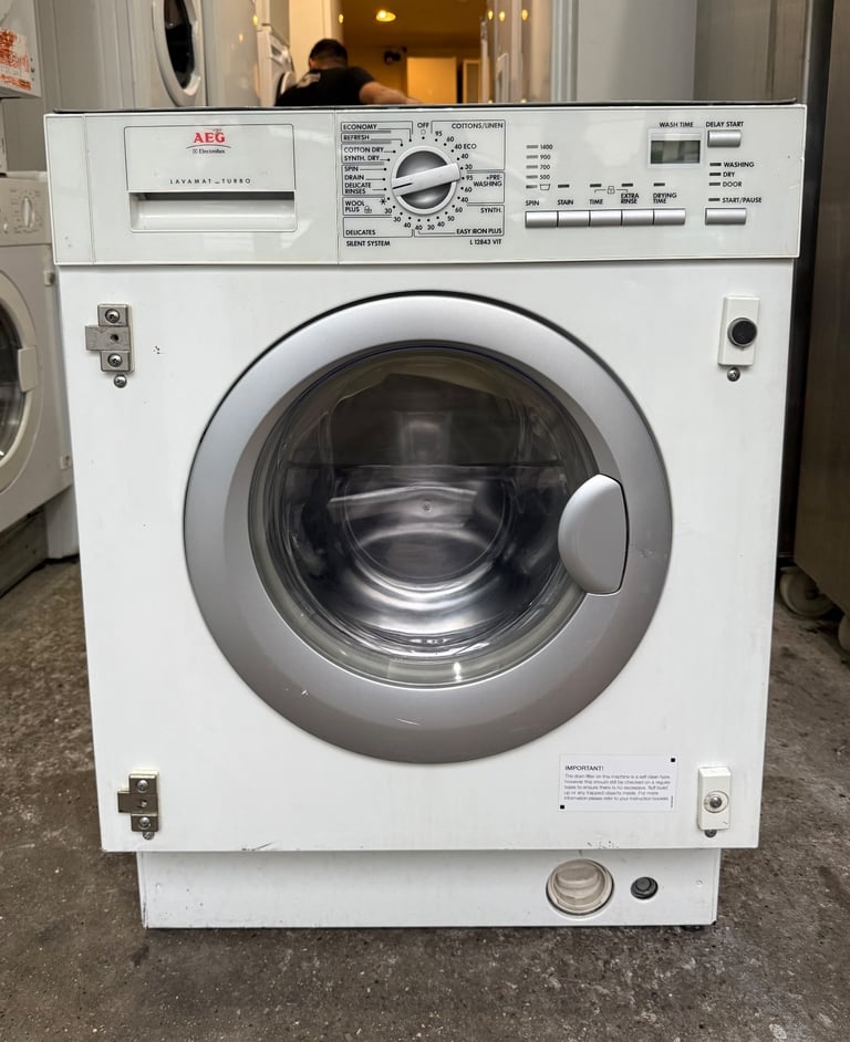 7KG AEG BUILT IN NICE WASHER & DRYER WITH WARRANTY  