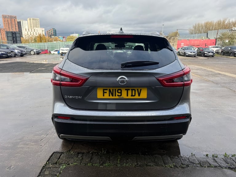 2019 Nissan Qashqai 1.3 DiG-T N-Connecta 5dr HATCHBACK Petrol Manual