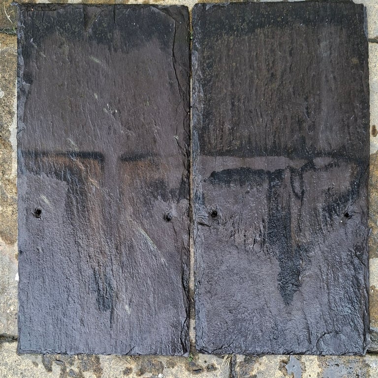 Welsh Slate 20 x 10 x 8mm   reclaimed roof tiles