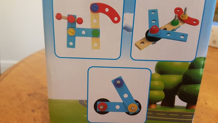 Wooden tool toy age 3+