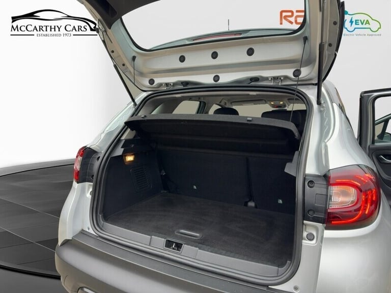 2018 Renault Captur TCe ENERGY Play SUV Petrol Manual