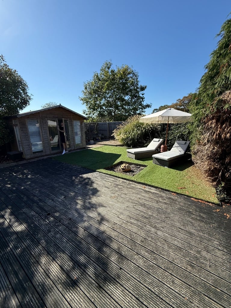 3 BED BUNGALOW TO RENT IN BURTON, CHRISTCHUCH - Short Term