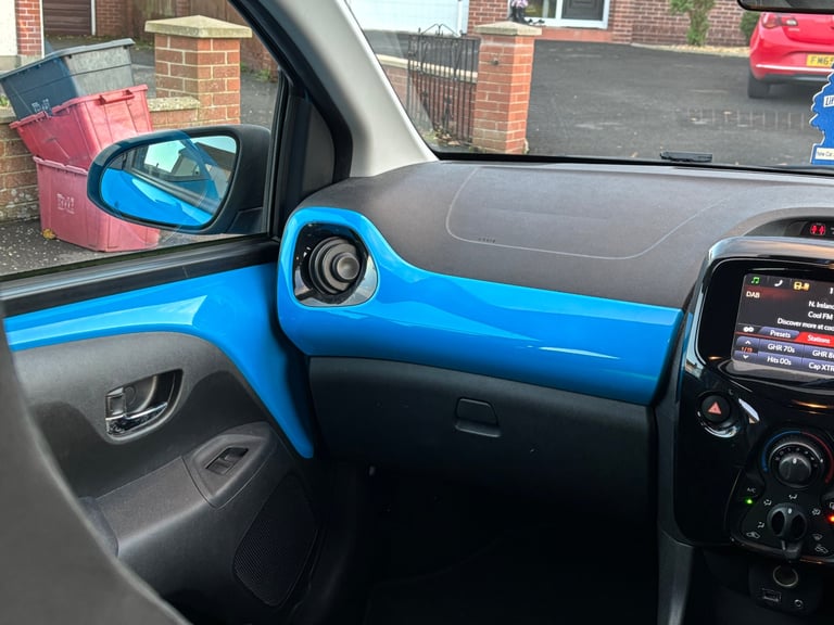 Toyota, AYGO, Hatchback, 2016, Manual, 998 (cc), 5 doors