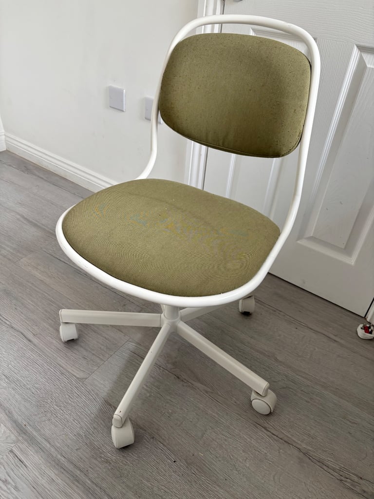 IKEA Office Chair & Desk - Green Örfjäll & wood effect desk