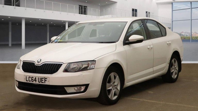 2015 Skoda Octavia 1.6 TDI SE DSG Euro 5 (s/s) 5dr HATCHBACK Diesel Automatic