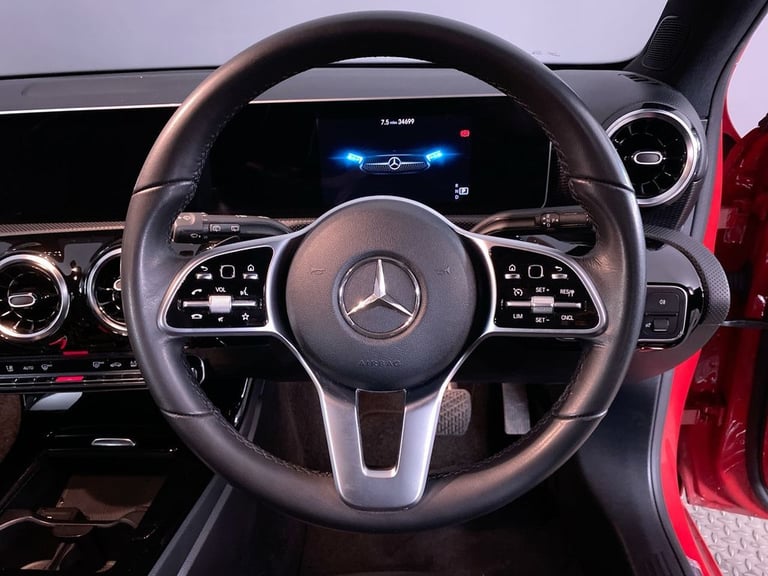 2018 68 MERCEDES-BENZ A CLASS 1.5 A180D SPORT (EXECUTIVE) HATCHBACK 5DR DIESEL 7