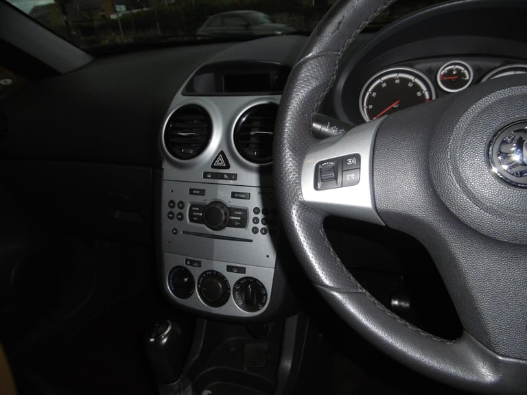 2007 Vauxhall Corsa 1.2i 16V SXi 3dr [AC] HATCHBACK Petrol Manual