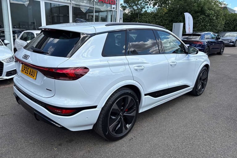 2025 Audi Q6 e-tron 285kW Qtro 100kWh Edition 1 5dr Auto[Sound+Vision] Estate Electric Automatic