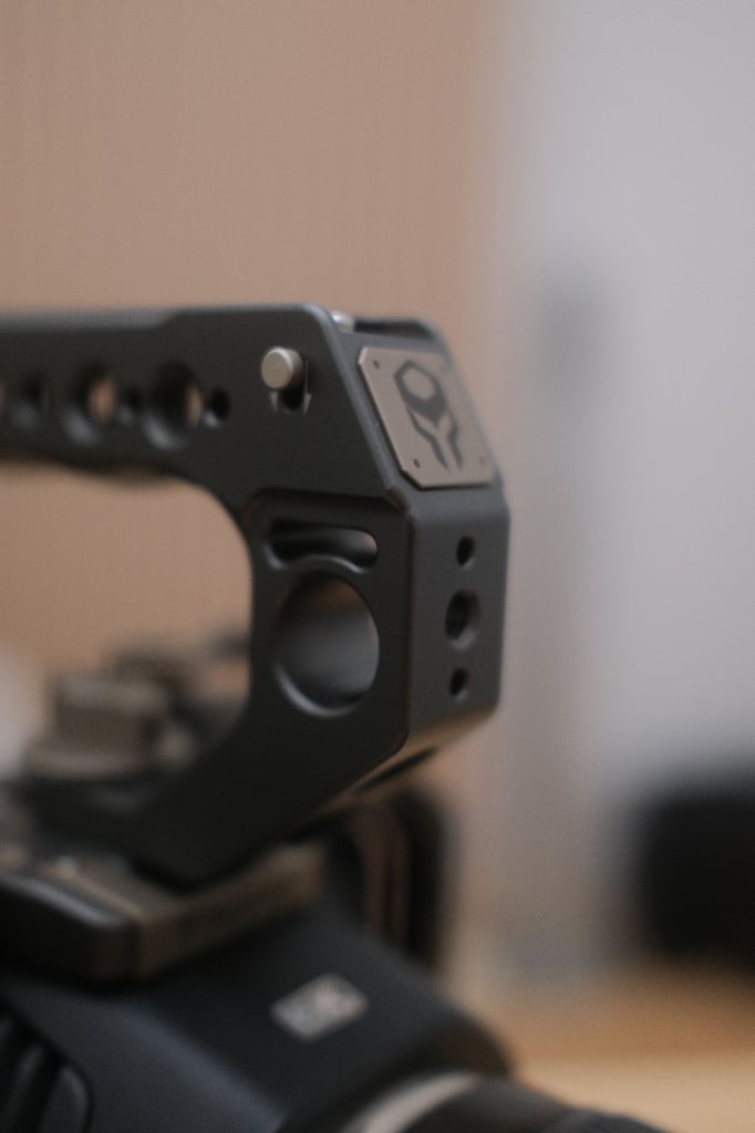 Blackmagic Pocket Cinema Camera 6K (EF Mount) - Tilta Cage + Sigma 18–35mm