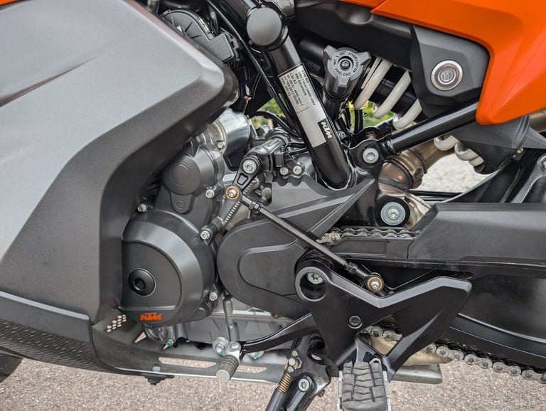 2021 KTM 890 ADVENTURE