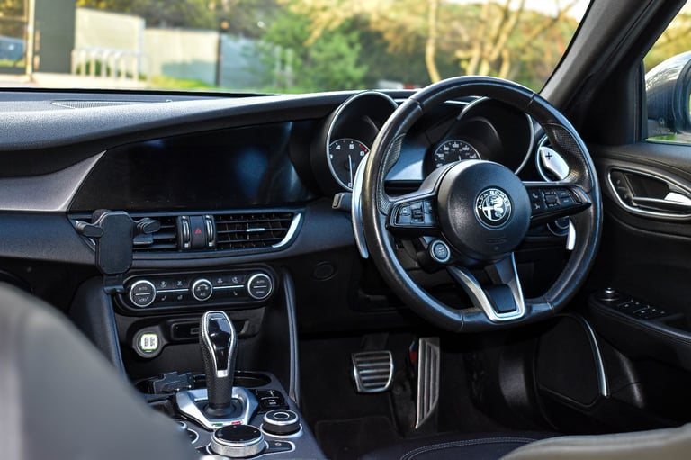 Alfa Romeo, GIULIA, Saloon, 2021, Semi-Auto, 1995 (cc), 4 doors