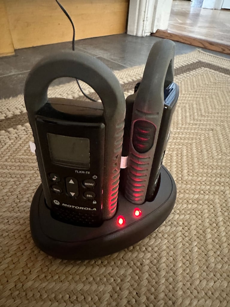 image for Motorola TLKR T5 walkie talkies including charging dock