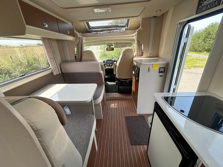 Rimor Seal 12P Motorhome For Sale, Fixed Bed, Electric Bed, Solar, Tracker