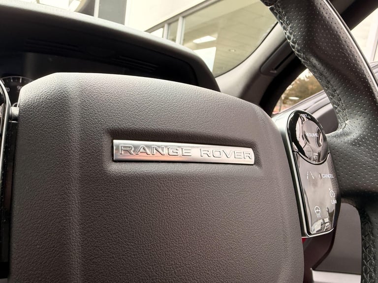 2020 Land Rover Range Rover Velar 2.0 D240 R-Dynamic S SUV 5dr Diesel Auto 4WD Euro 6 (s/s) (240 ...