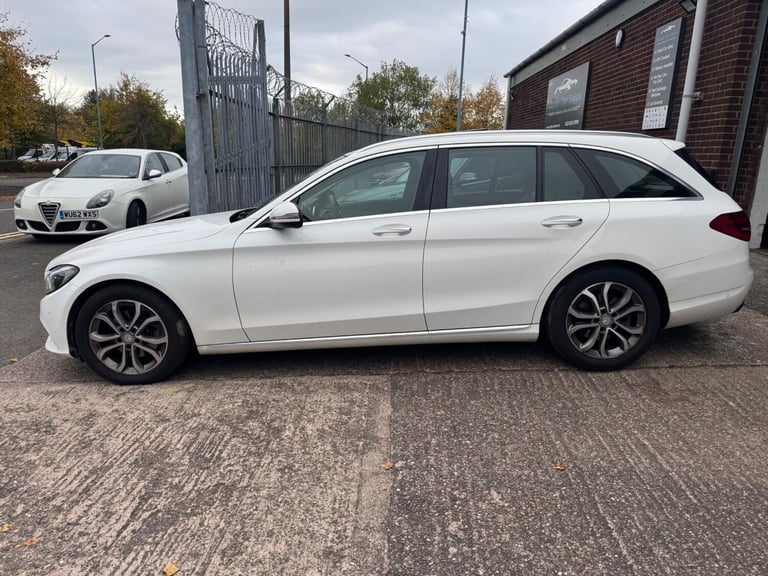 2015 Mercedes-Benz C-Class 2.0 C200 Sport (Premium) 7G-Tronic+ Euro 6 (s/s) 5dr ESTATE Petrol Aut...