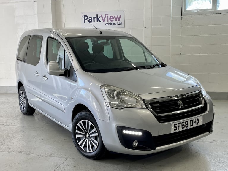 PEUGEOT PARTNER TEPEE 1.6 BlueHDi Allure WAV wheelchair accessible vehicle 2018