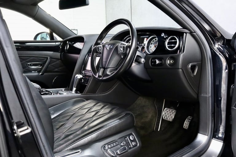 2015 Bentley Flying Spur 4.0 V8 4dr Auto SALOON PETROL Automatic