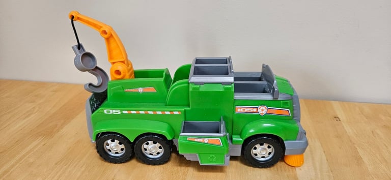 Paw patrol Rocky's deluxe Recycling truck with pups