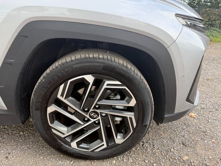 2024 74 HYUNDAI TUCSON 1.6 T-GDI ULTIMATE SUV 5DR PETROL HYBRID AUTO EURO 6 (S/S